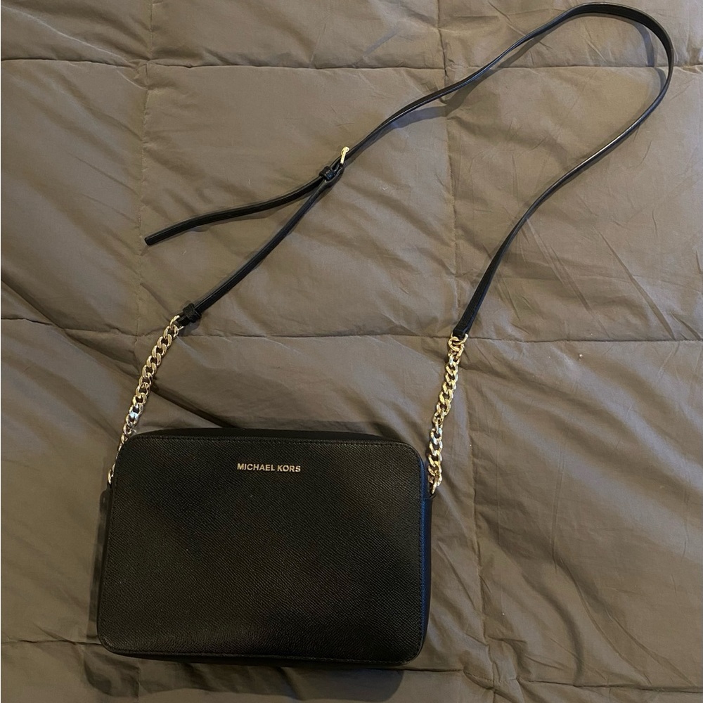 Michael Kors Jet Set Large Saffiano Leather Crossbody